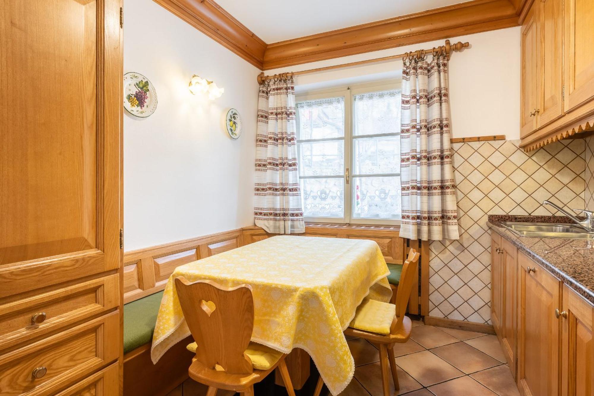 Olimpia Lodge Cortina d'Ampezzo Luaran gambar